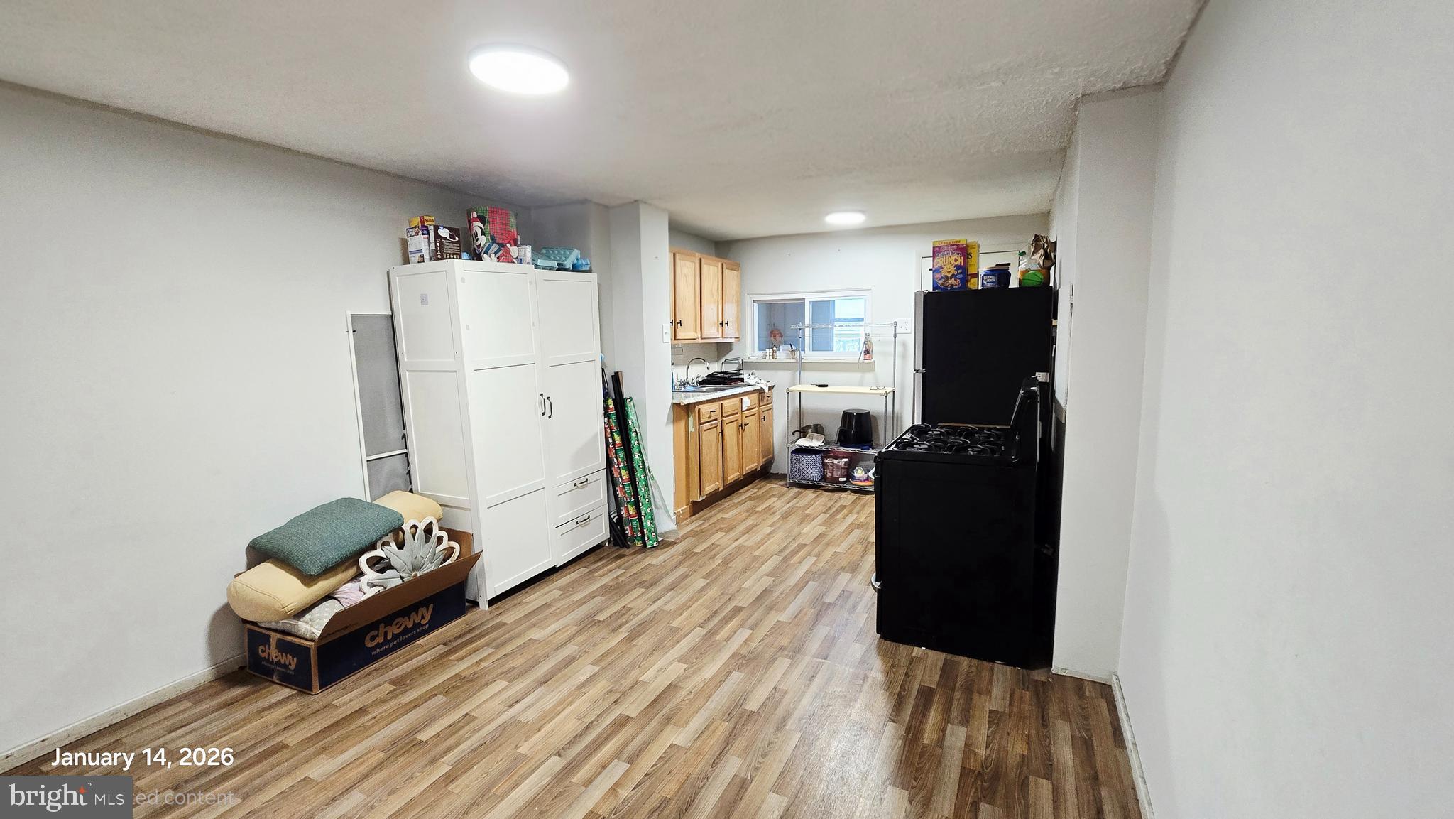 RIVERSIDE - Residential