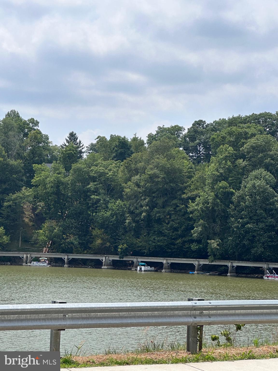 PINEHURST - Residential