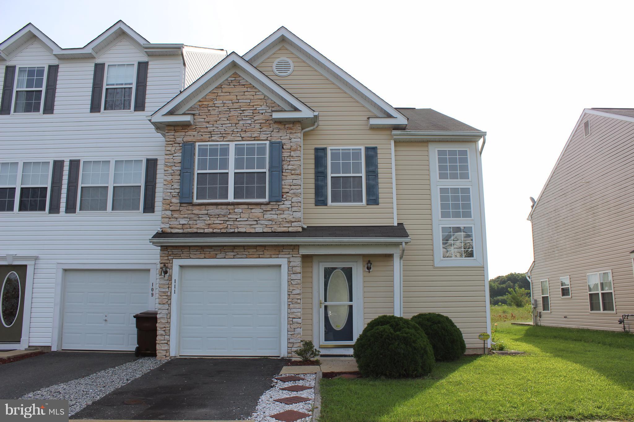 CAMBRIDGE - Residential Lease