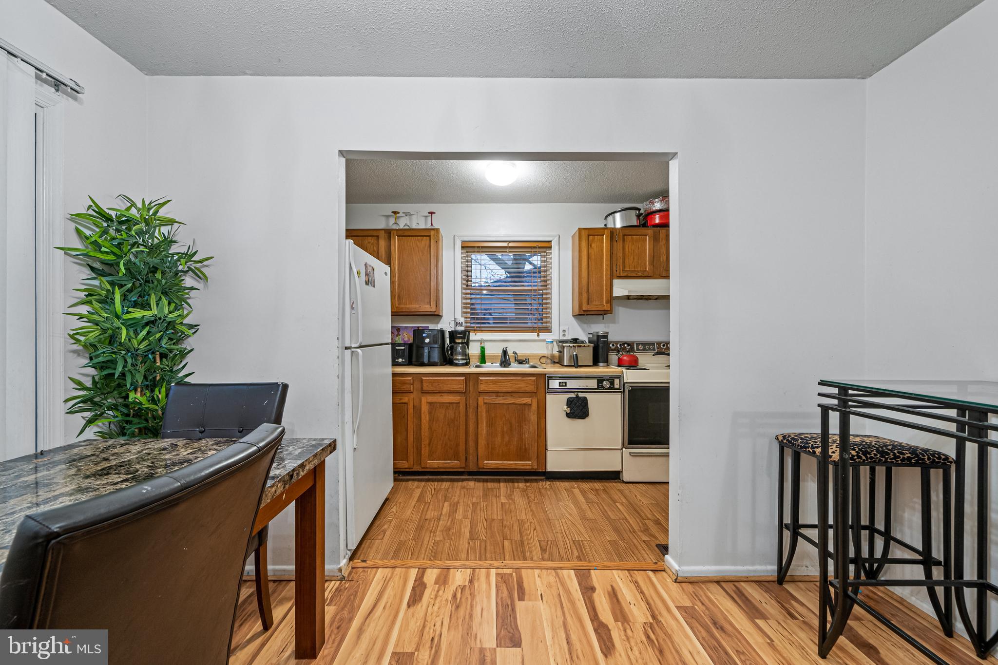 SPRING BRANCH ESTATES - Residential