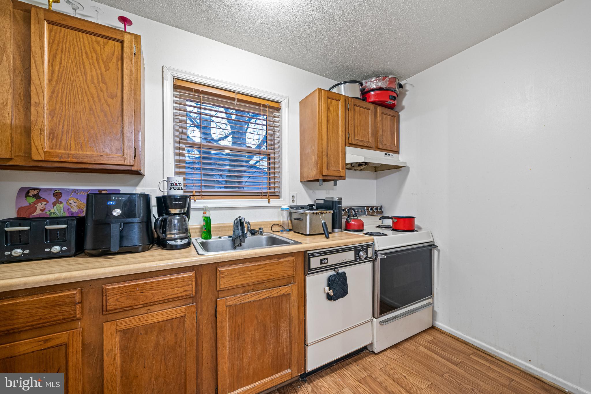 SPRING BRANCH ESTATES - Residential