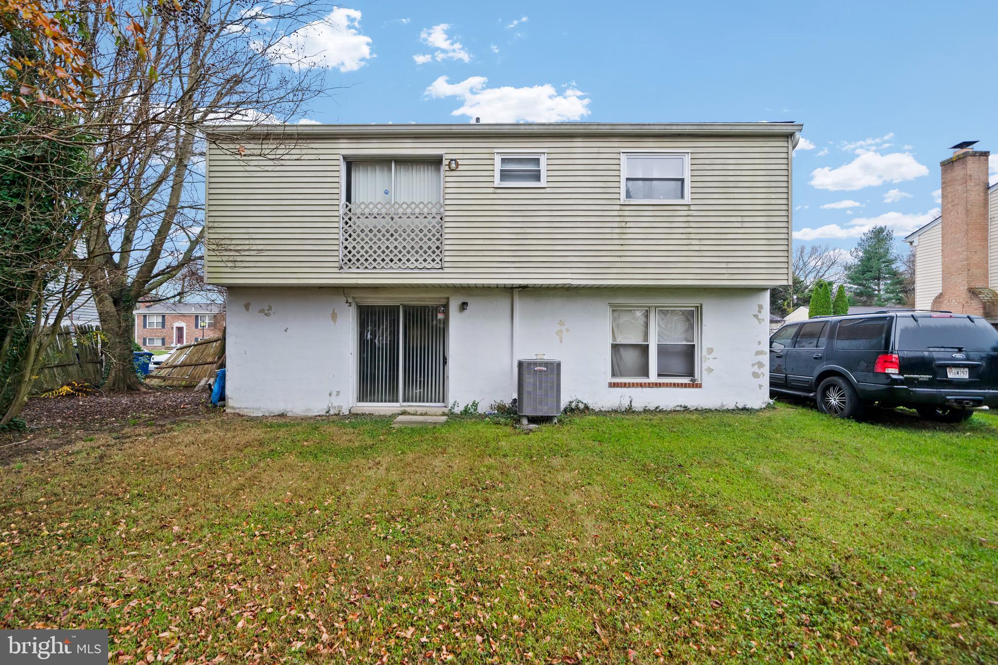 SPRING BRANCH ESTATES - Residential