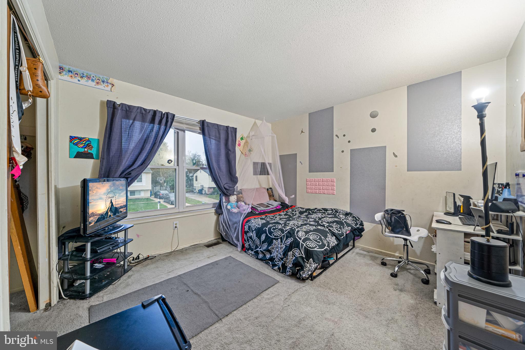 SPRING BRANCH ESTATES - Residential