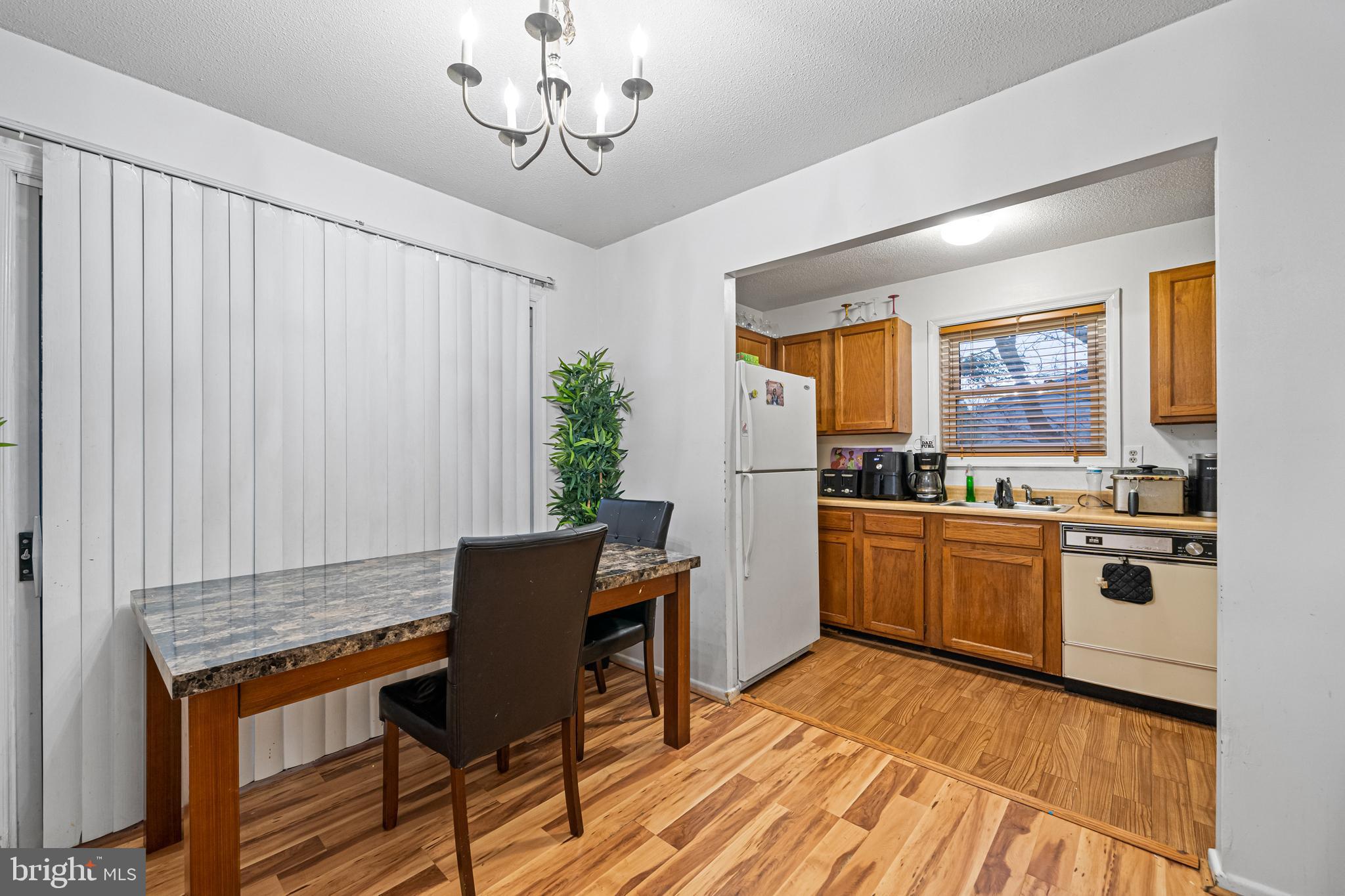 SPRING BRANCH ESTATES - Residential