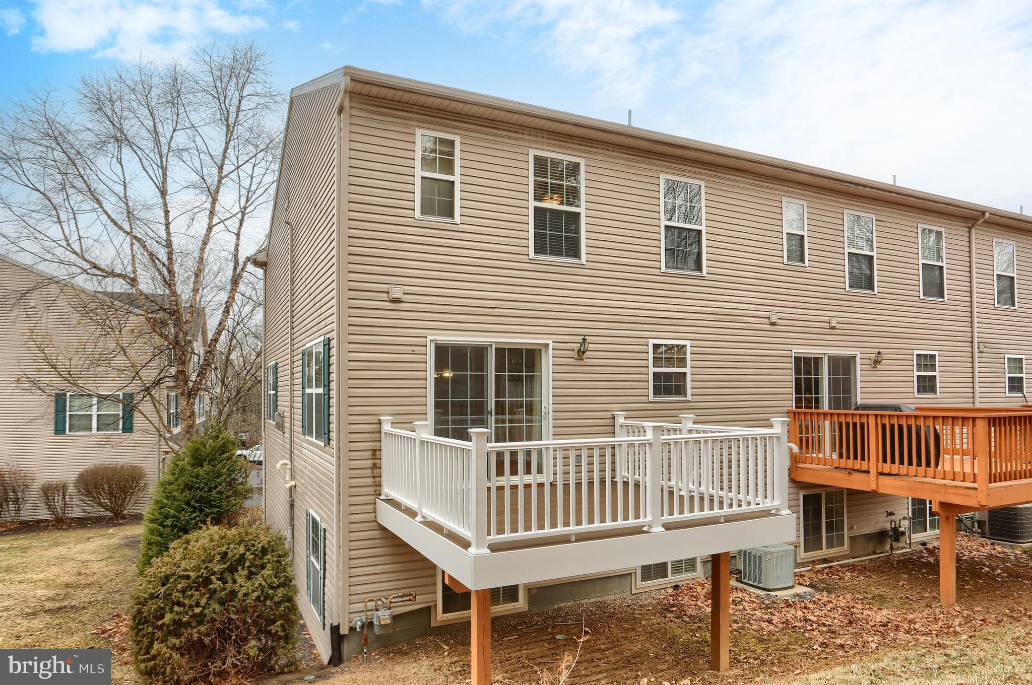 MEADOWCROFT - Residential