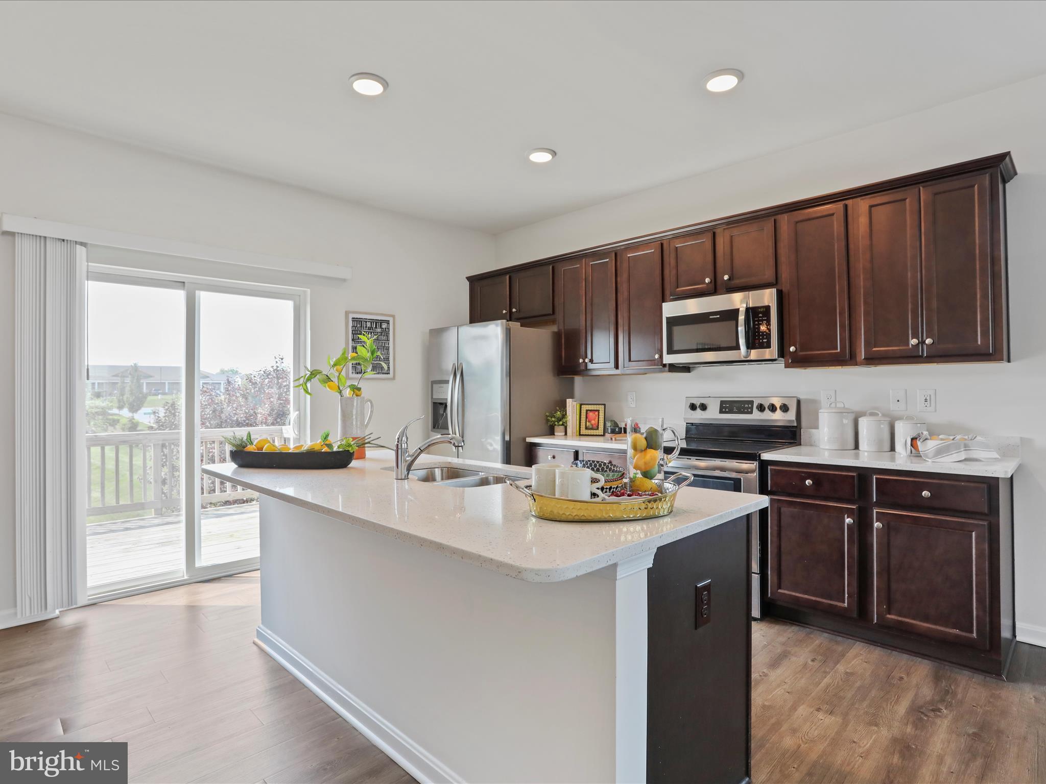 BERKELEY RIDGE - Residential