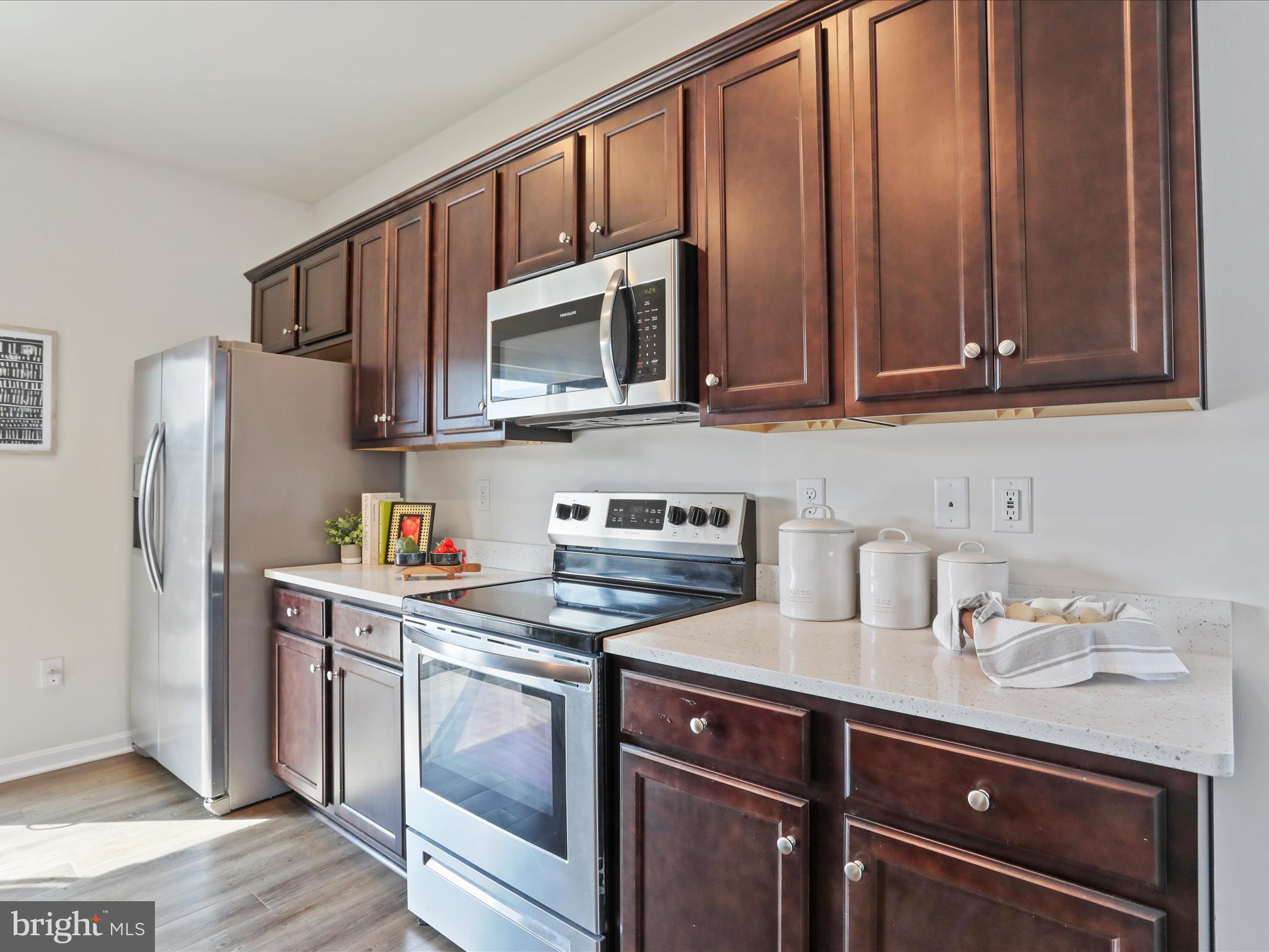 BERKELEY RIDGE - Residential