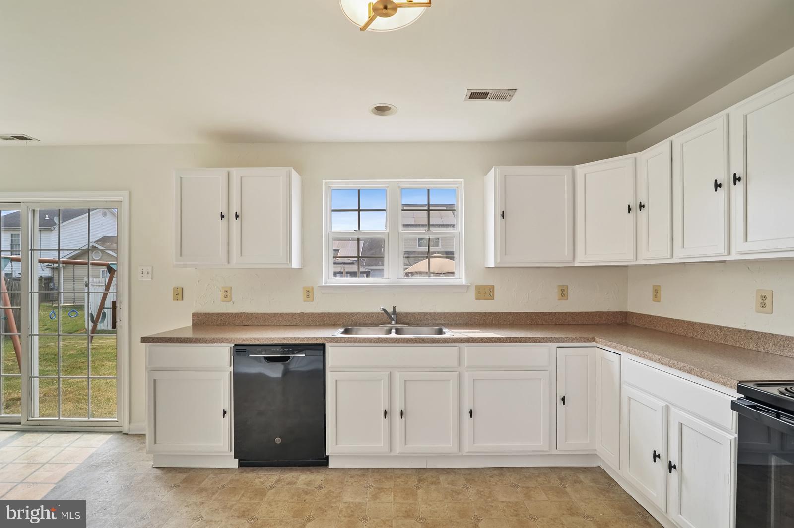 CEDAR RUN - Residential