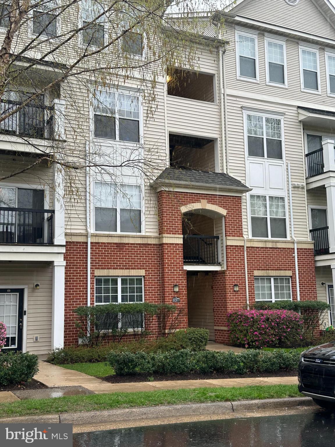 FAIRFAX RIDGE - Residential Lease