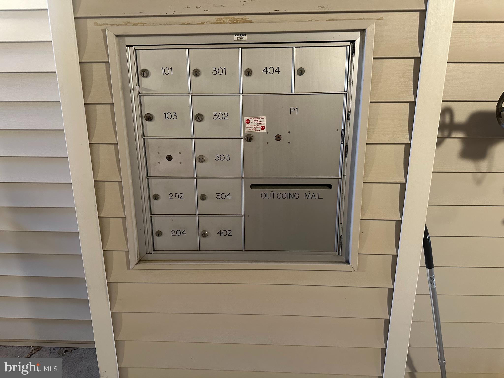 FAIRFAX RIDGE - Residential Lease