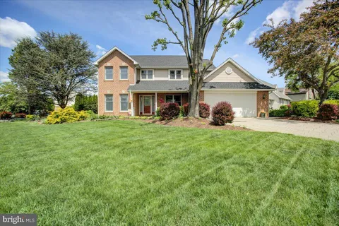 8 Roger Avenue, Shippensburg, PA 17257 - MLS#: PACB2041538