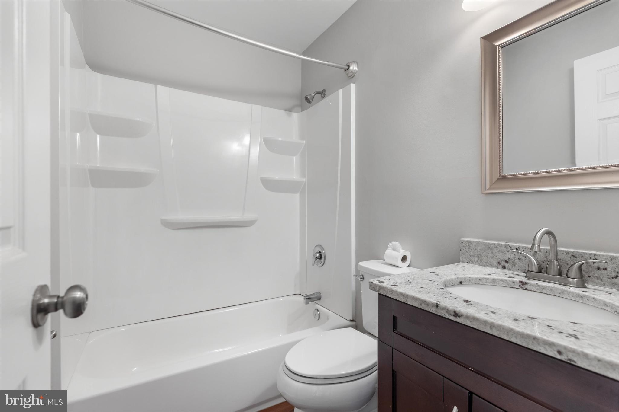 BAR HARBOR MANOR - Residential