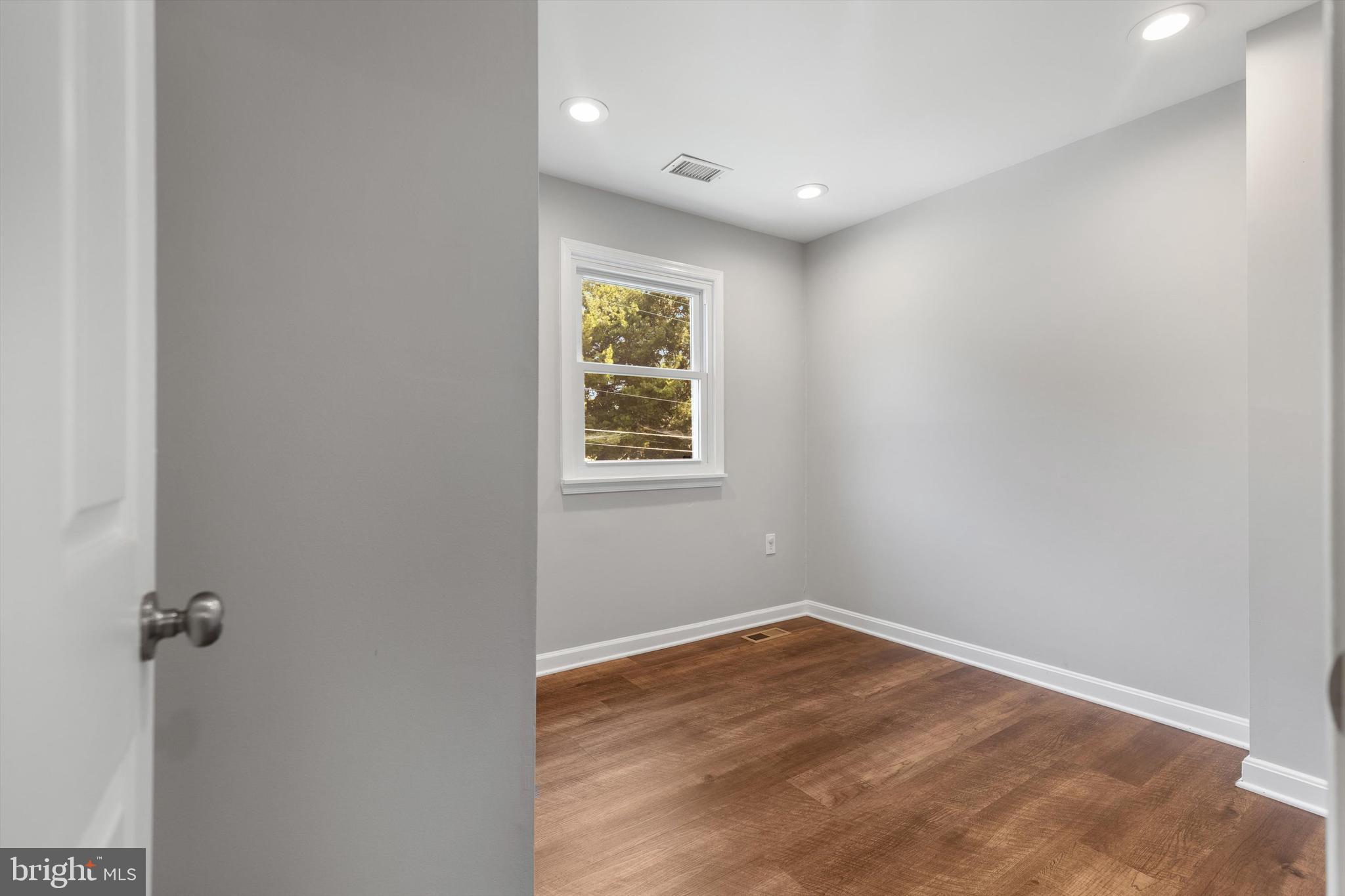 BAR HARBOR MANOR - Residential