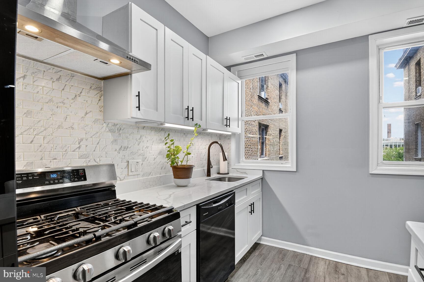 4120 14TH STREET NW 33