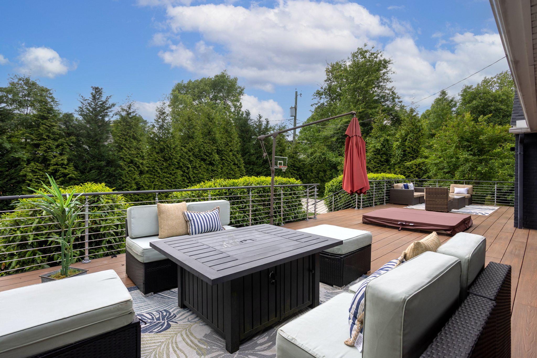 STONELEIGH - Residential