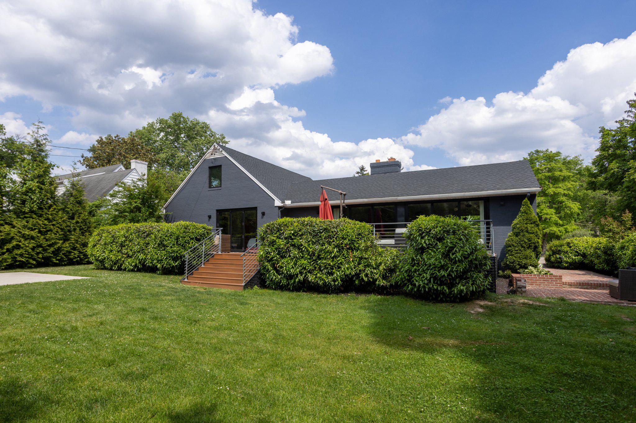 STONELEIGH - Residential
