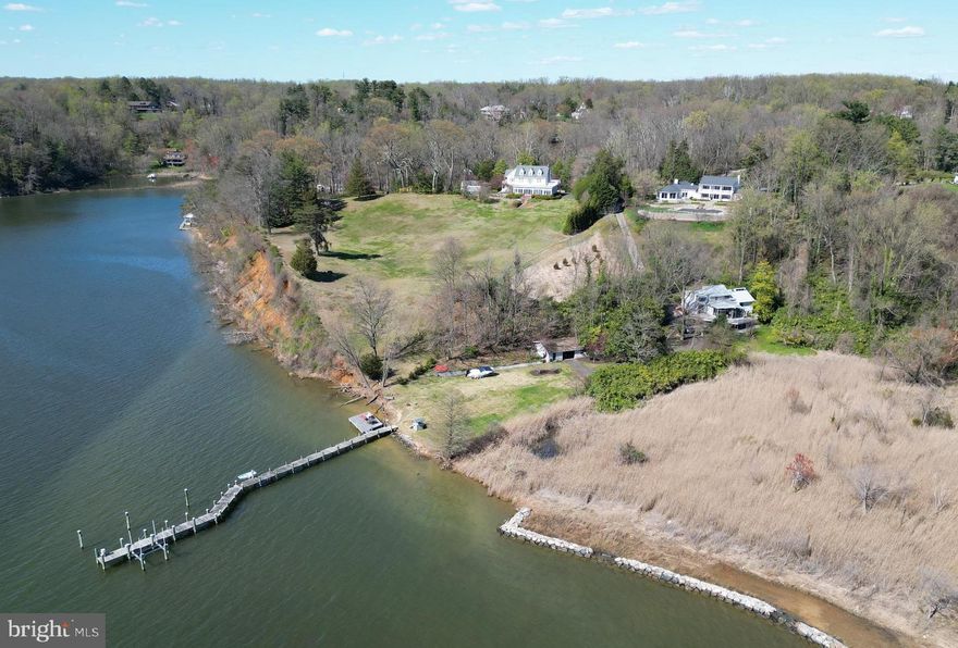 The ultimate private setting on the Severn River on Winchester Road.  Recently updated 3 bdrm, 2.5 bath contemporary home offers sweeping views of the Severn River and the surrounding forest.  Take a quick stroll down to the waters edge across the expansive waterside lawn where you will enjoy easy access to the private pier and beach.  The sunsets from the western facing property are truly breathtaking.  The perfect waterfront oasis on the Severn River awaits!