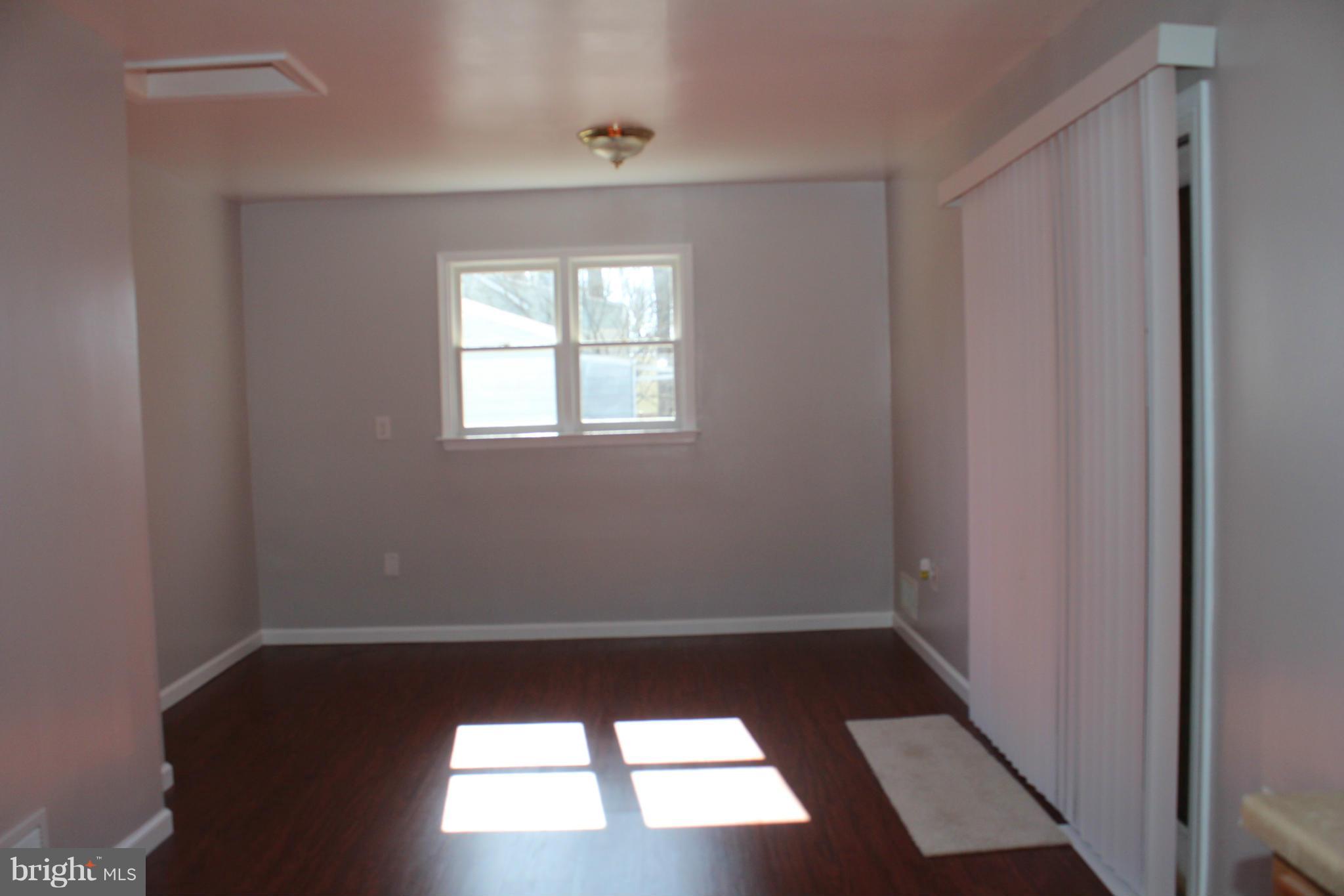 FOREST HEIGHTS - Residential