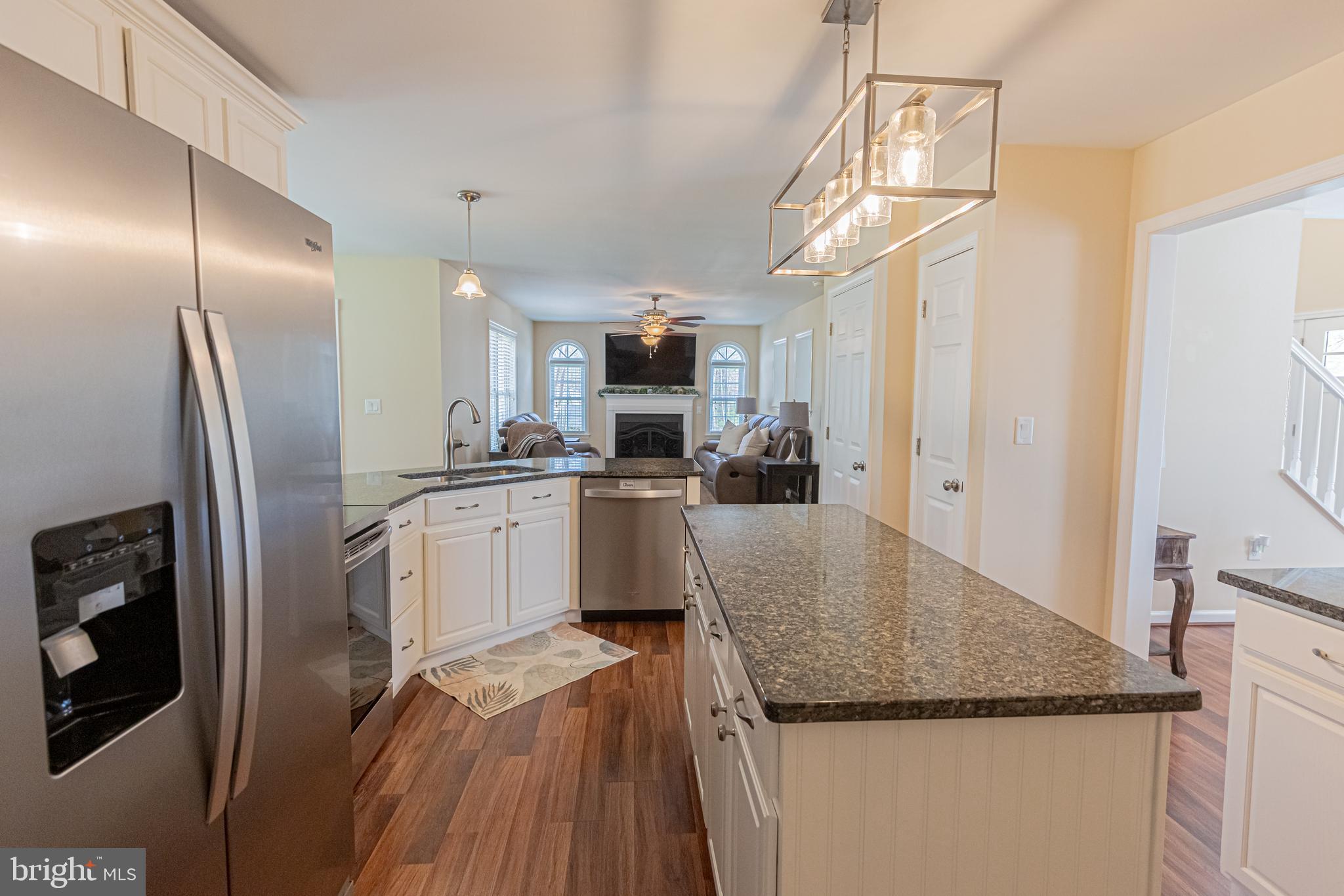 LAKE CAROLINE - Residential