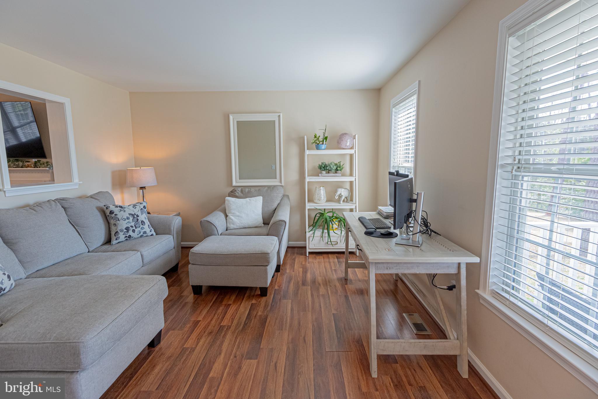 LAKE CAROLINE - Residential