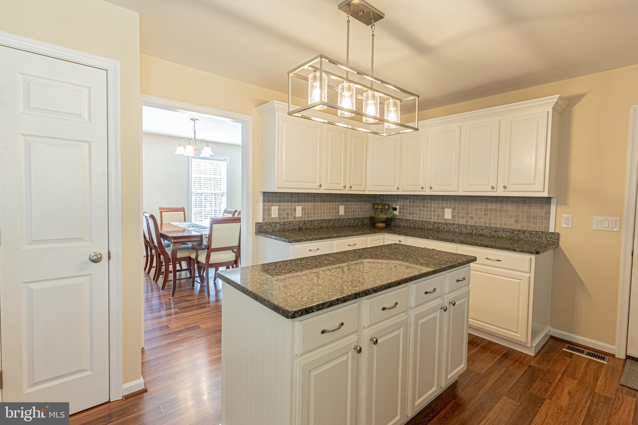 LAKE CAROLINE - Residential