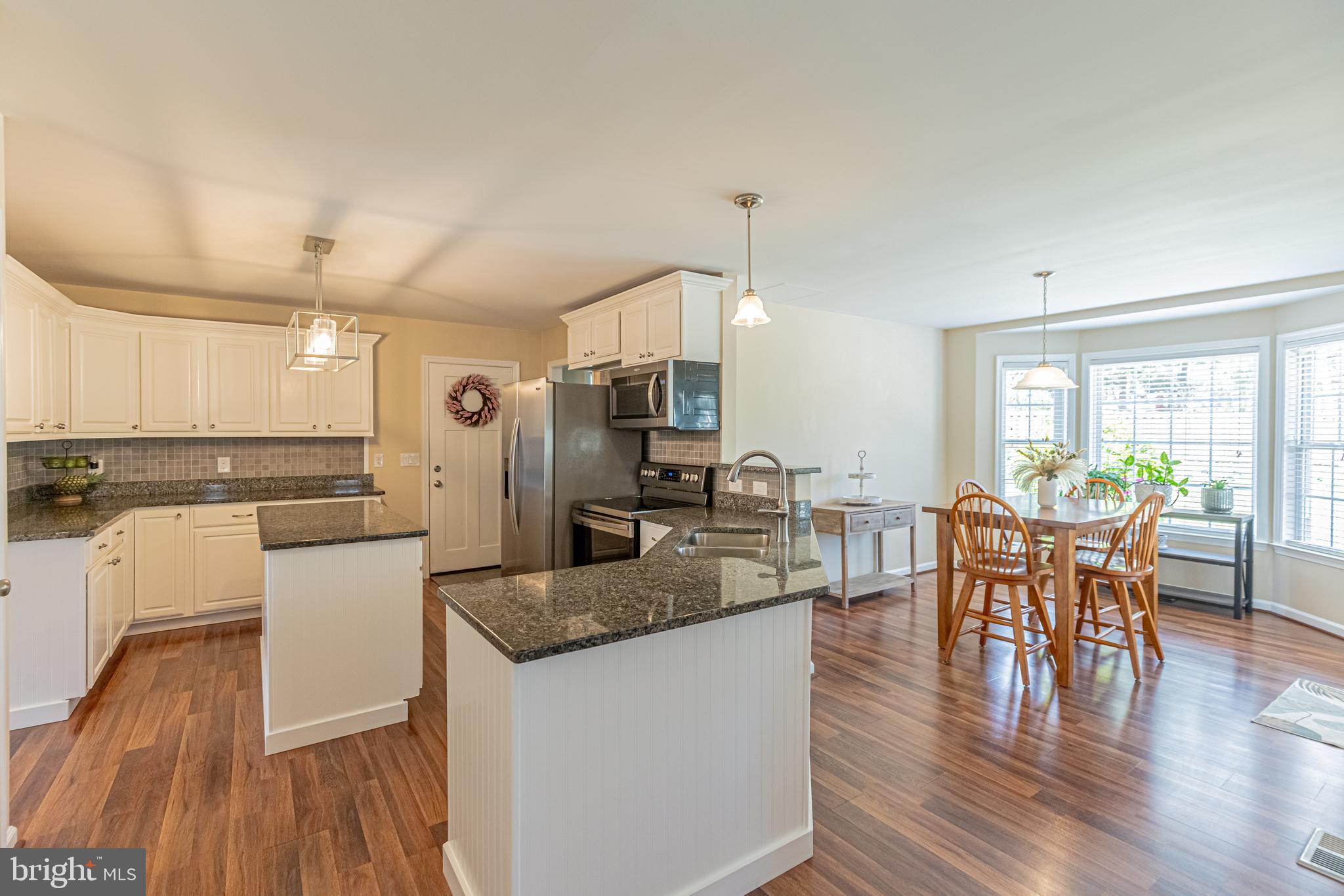 LAKE CAROLINE - Residential