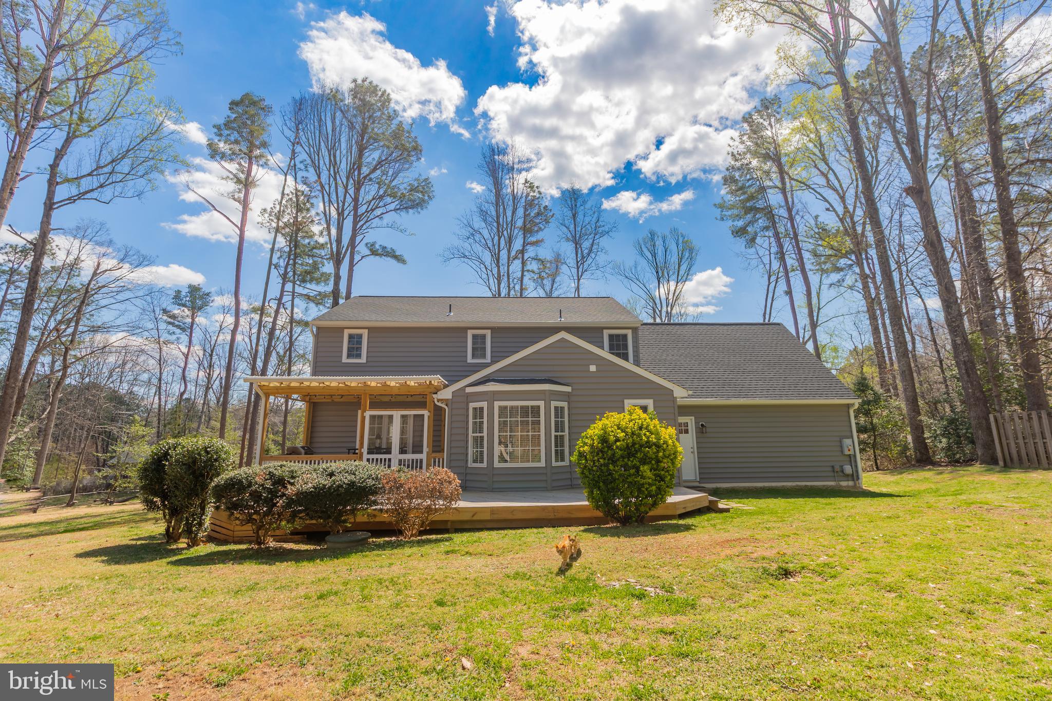 LAKE CAROLINE - Residential