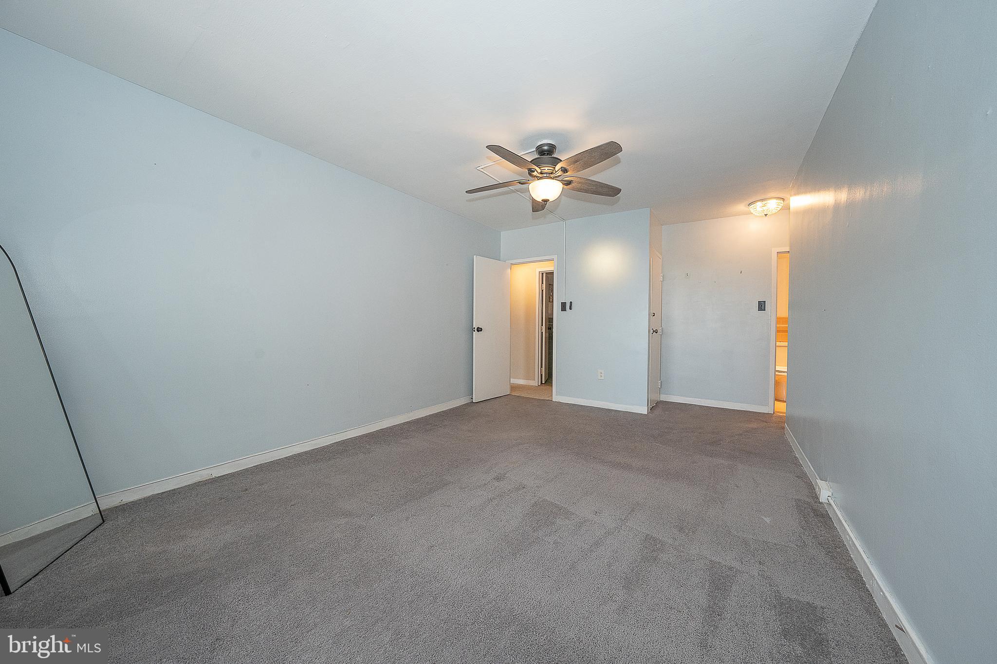 ELKINS PARK HOUSE - Residential