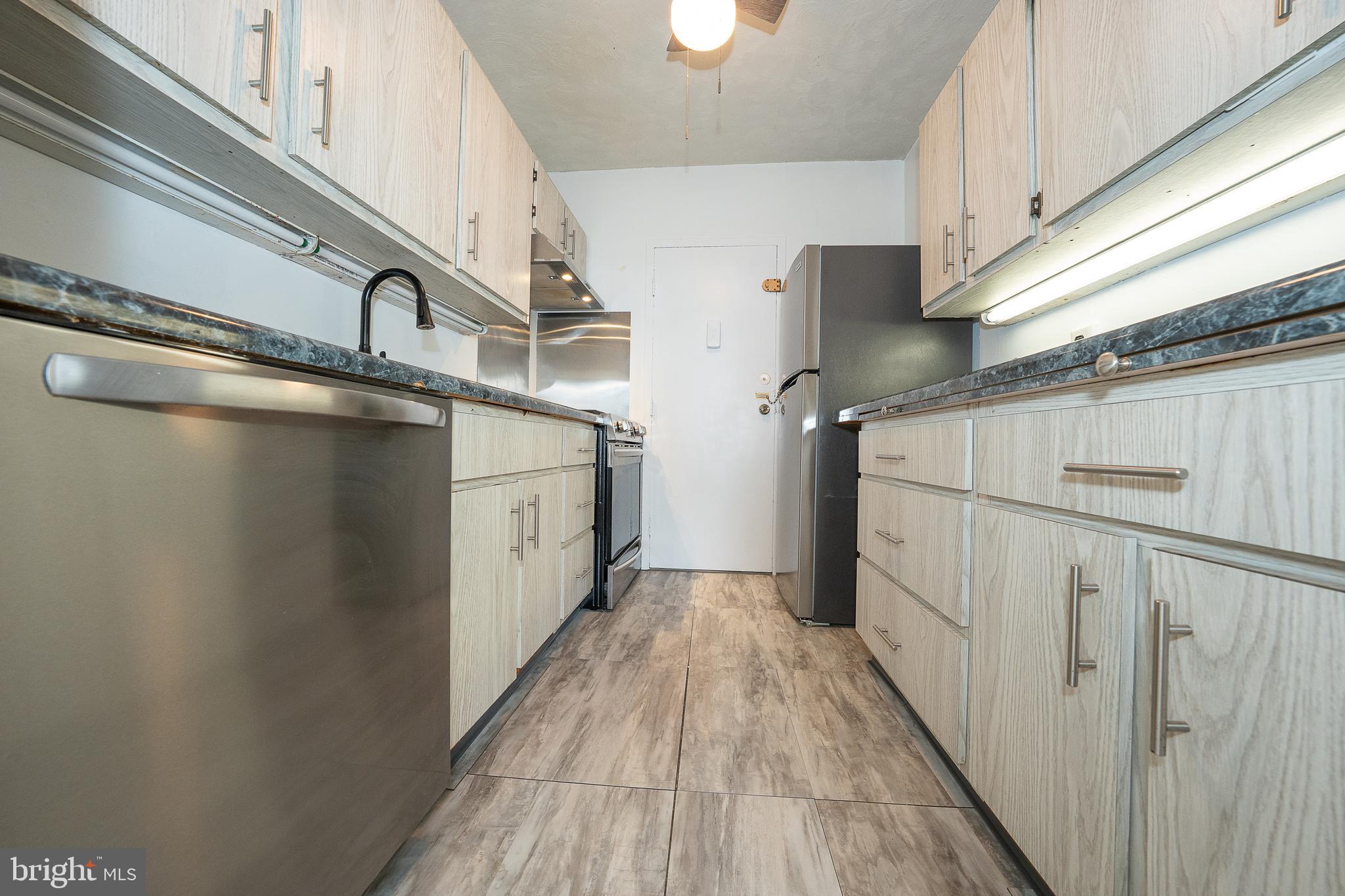 ELKINS PARK HOUSE - Residential