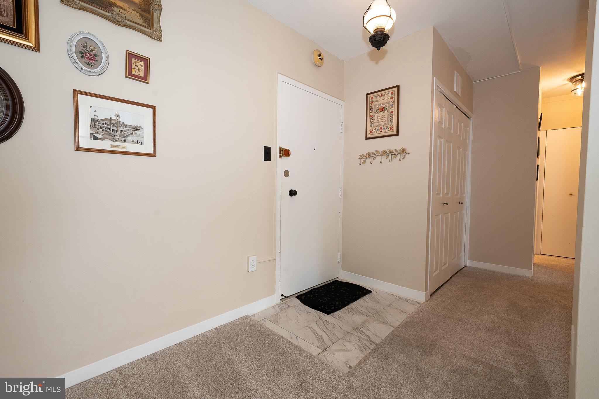 ELKINS PARK HOUSE - Residential