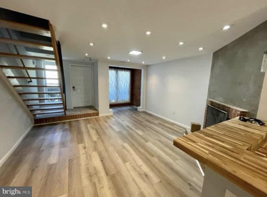2433 18TH ST NE # 2433, WASHINGTON, DC 20018 - Image f470a26e58da138c9ed372e099c19fd2/1262414558