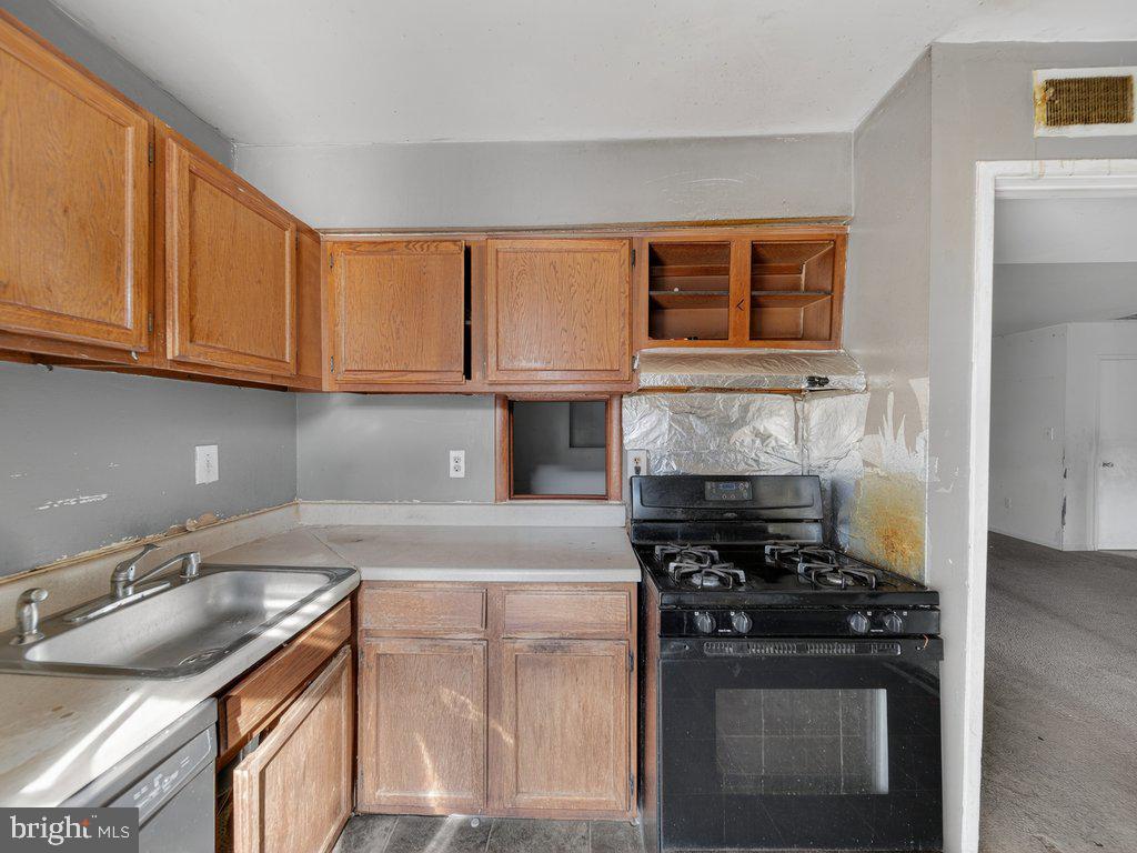 VOM VILLAGE CENTER - Residential