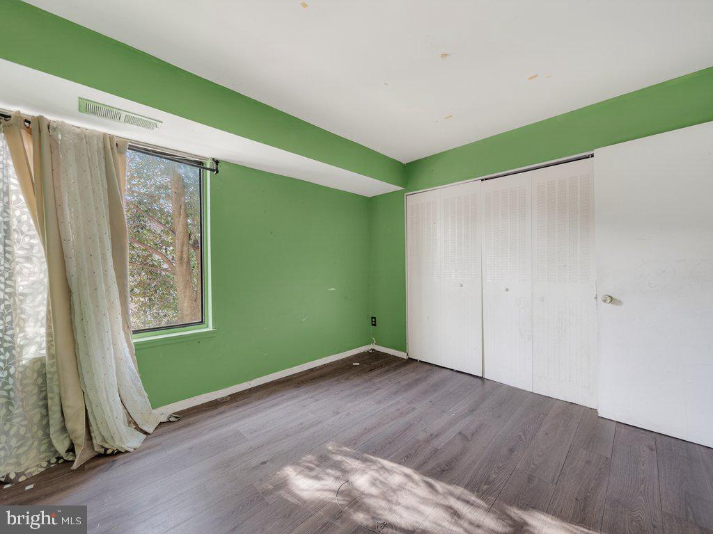 VOM VILLAGE CENTER - Residential