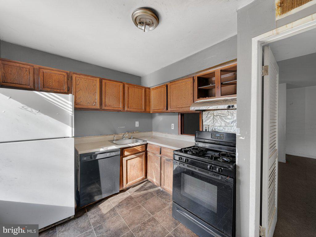 VOM VILLAGE CENTER - Residential