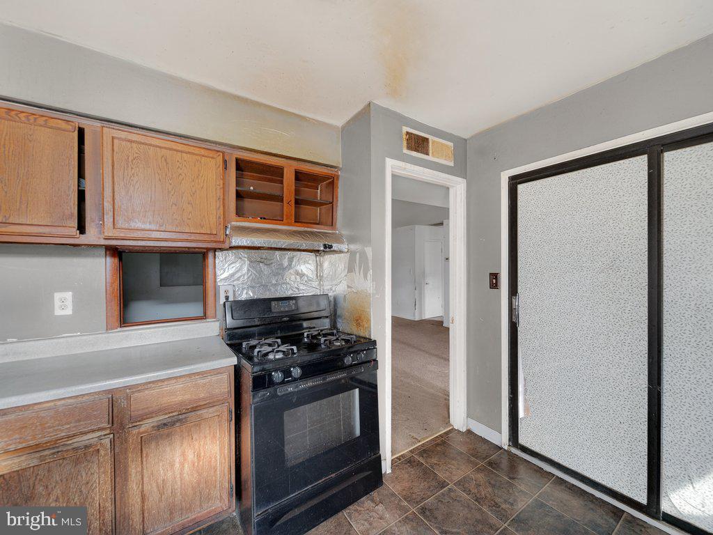 VOM VILLAGE CENTER - Residential