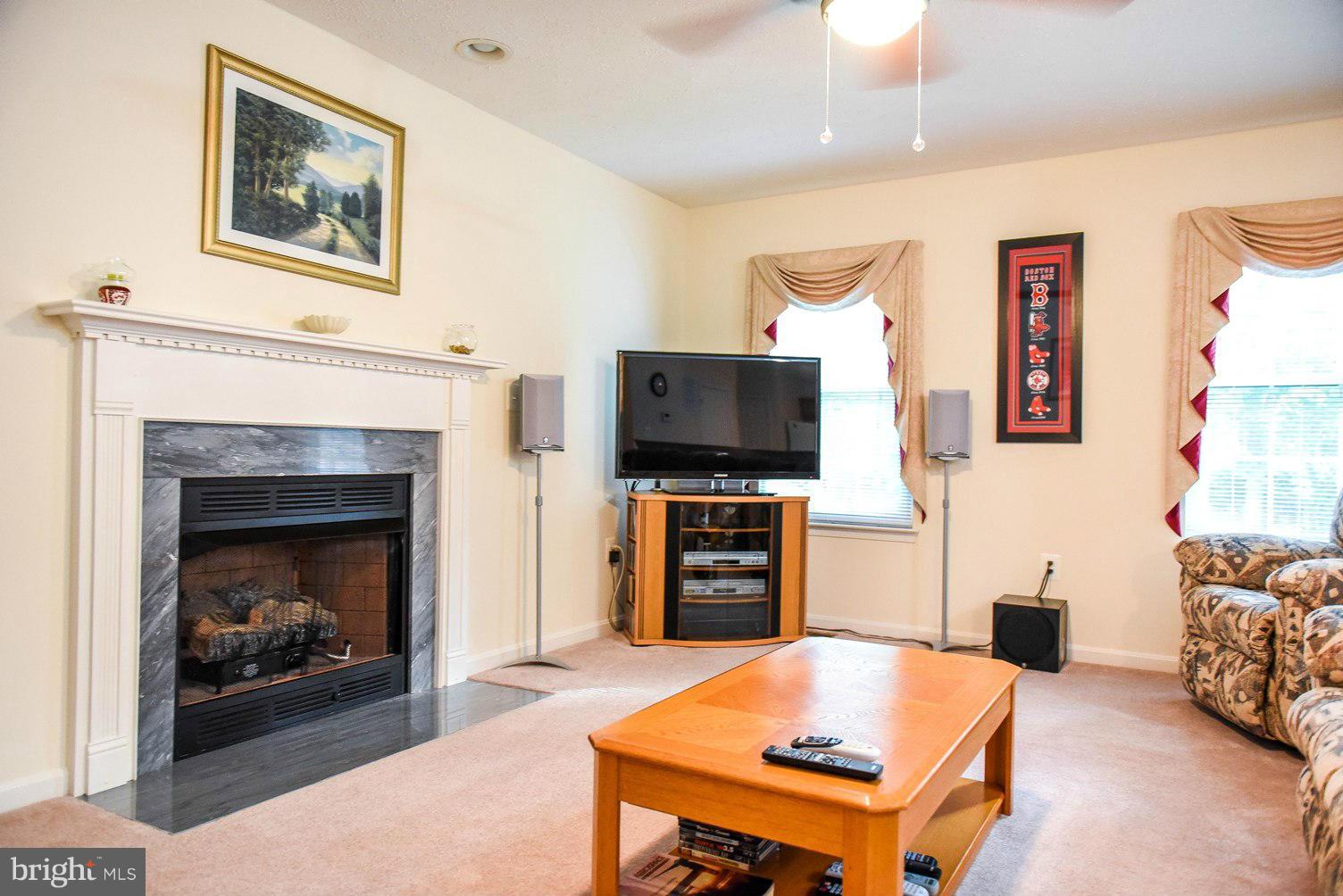 WILLOW WOODS - Residential