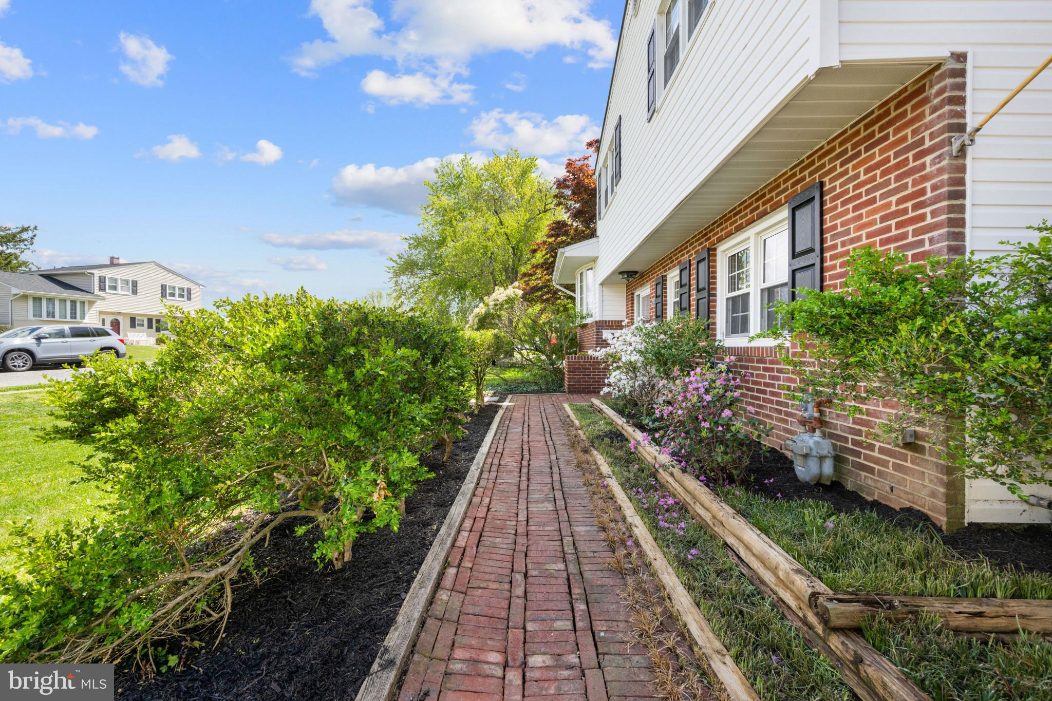 THORNLEIGH - Residential