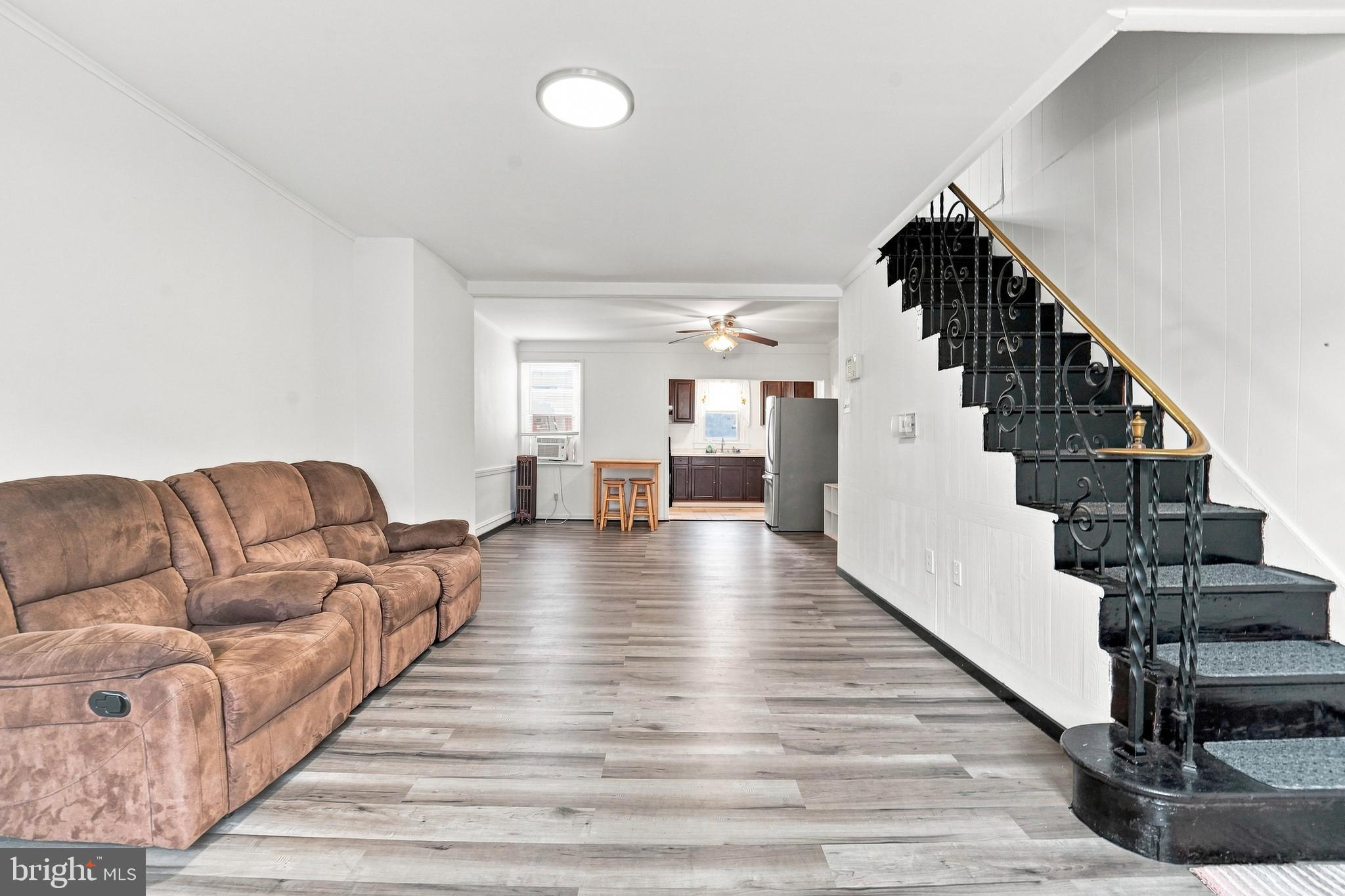 7102 STOCKLEY ROAD