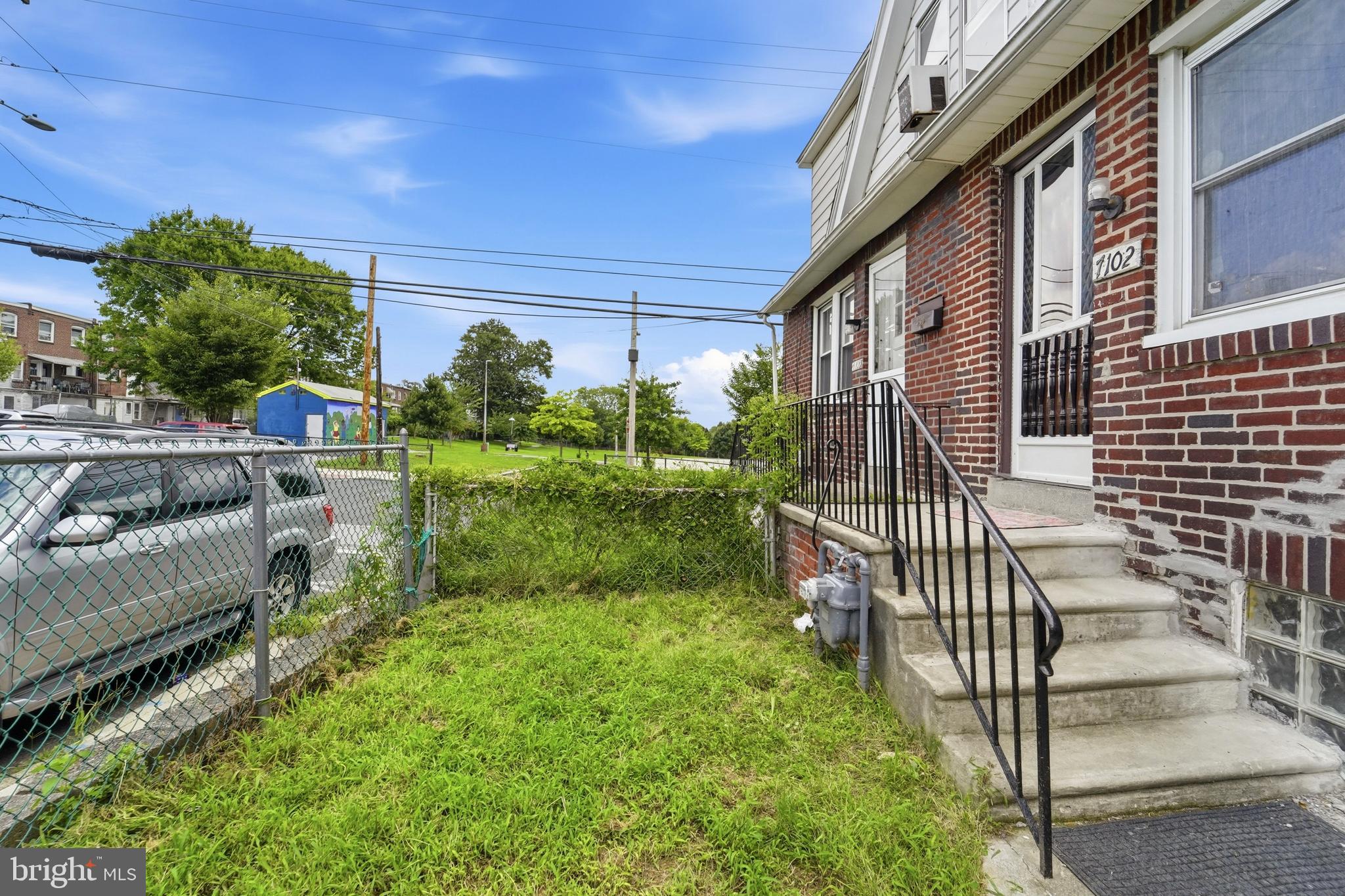 7102 STOCKLEY ROAD