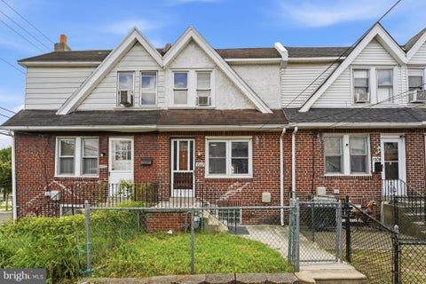 Townhouse For Sale - 7102 Stockley Road<br/> Delaware County, UPPER DARBY, PA 19082