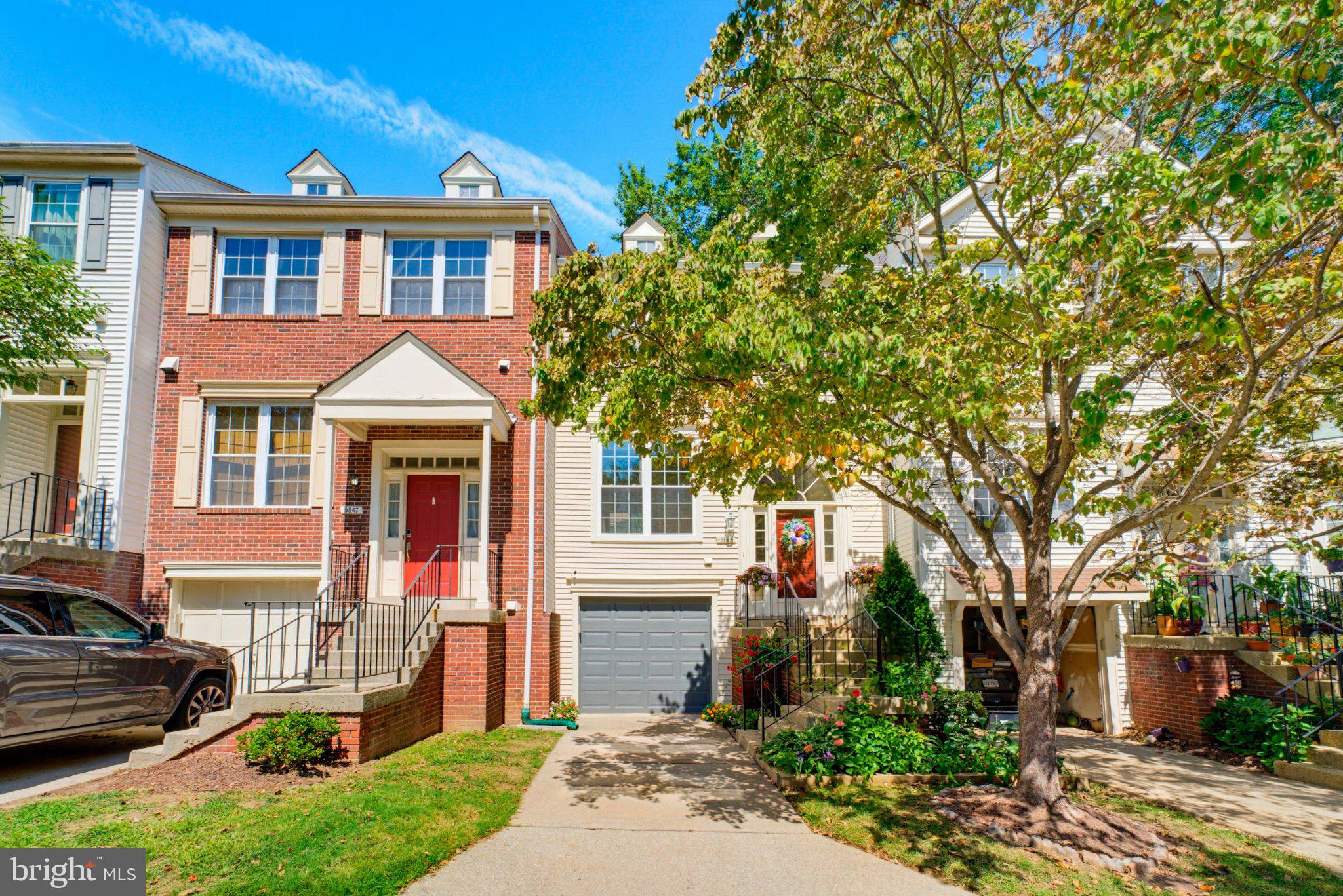 5849 WYE OAK COMMONS COURT