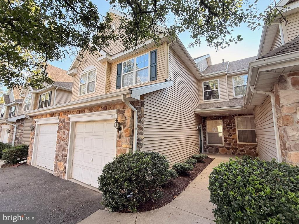 Photo of 102 Country Lane, MORGANTOWN, PA 19543 (MLS # PABK2062022)