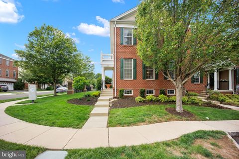 3040 DORCHESTER STREET E FURLONG PA 18925