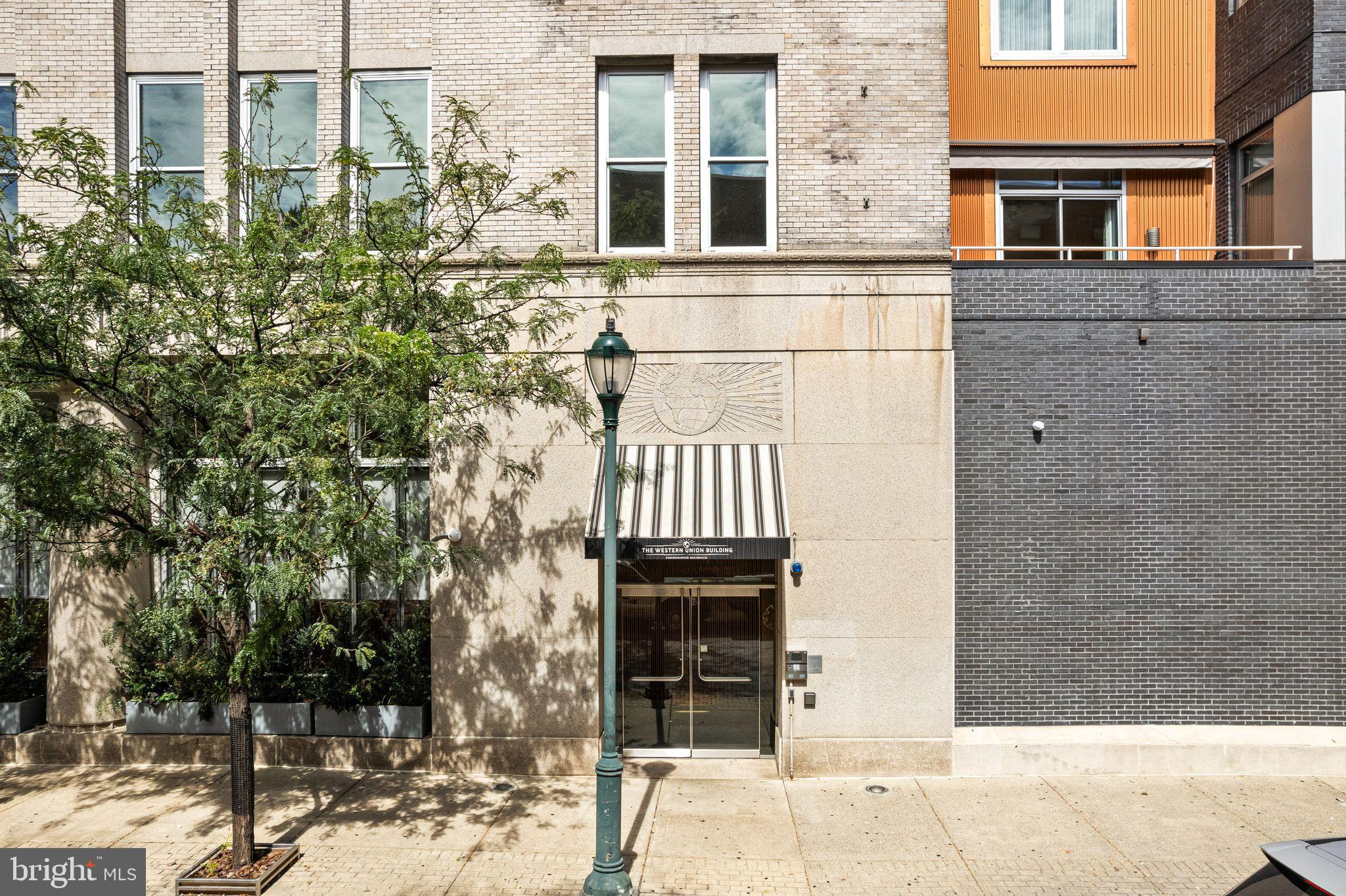 WASHINGTON SQ WEST - Residential