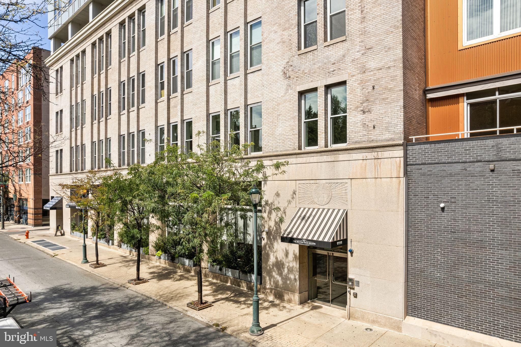 WASHINGTON SQ WEST - Residential