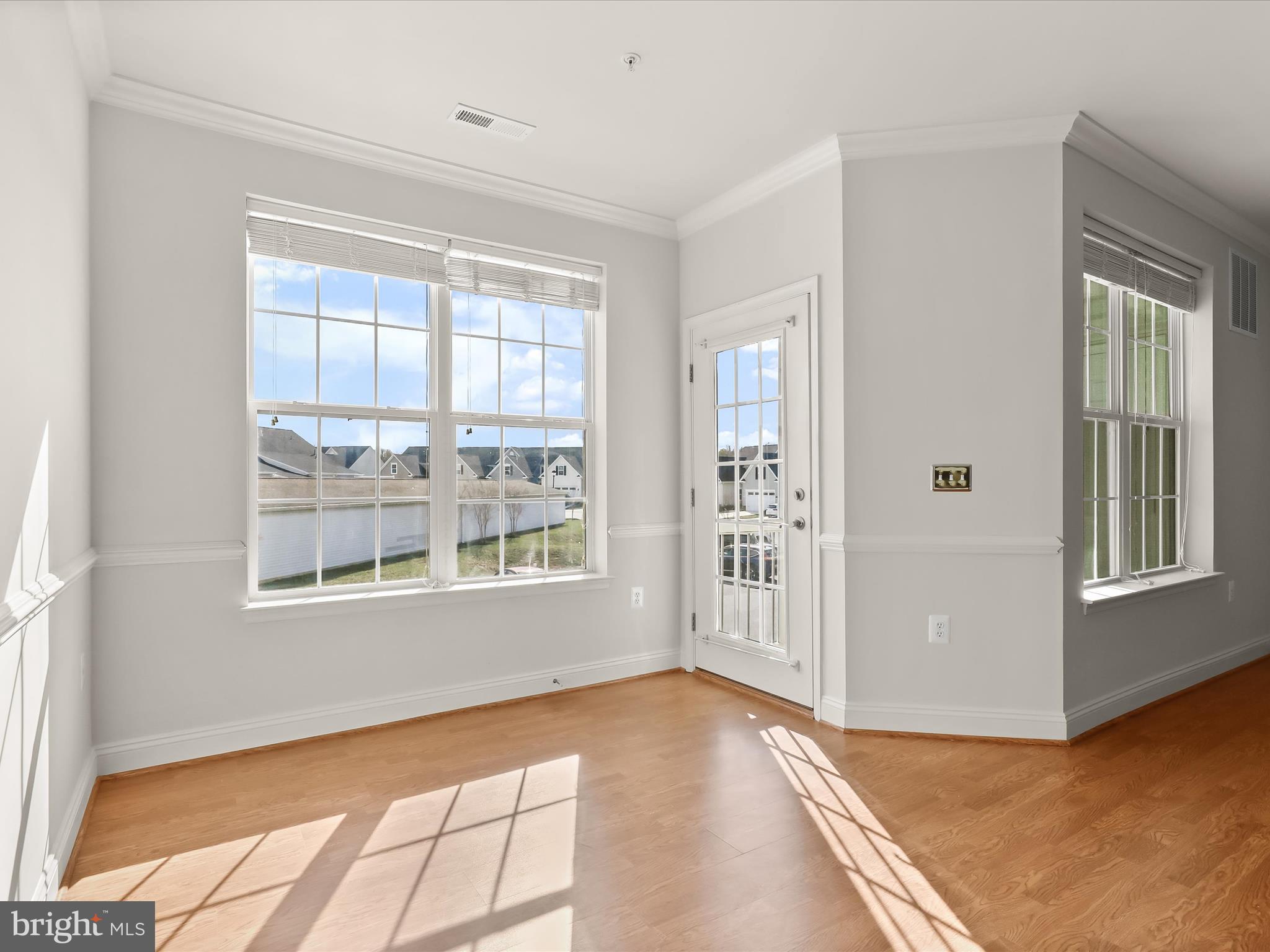 EMERALD HILLS - Residential