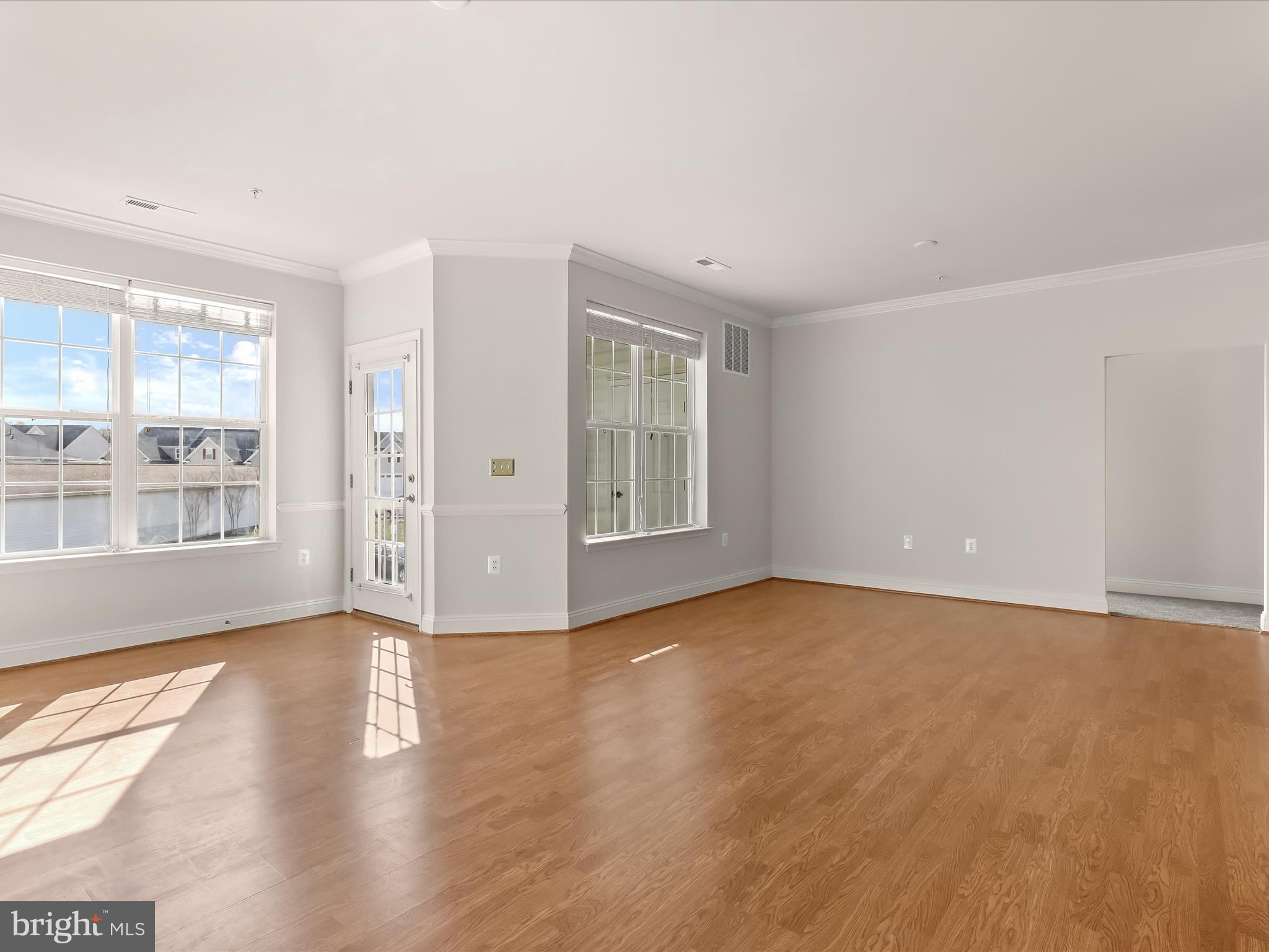 EMERALD HILLS - Residential