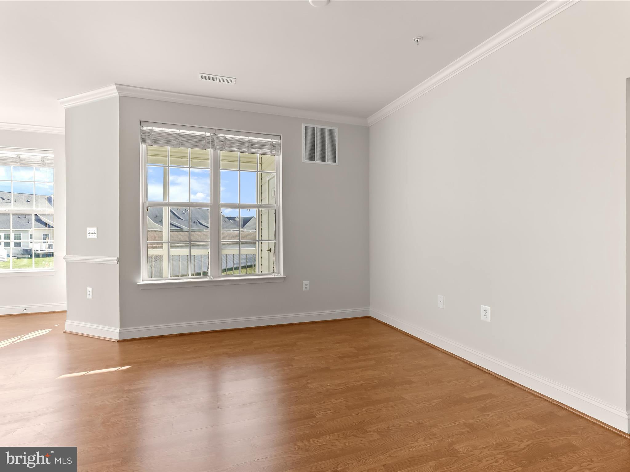EMERALD HILLS - Residential