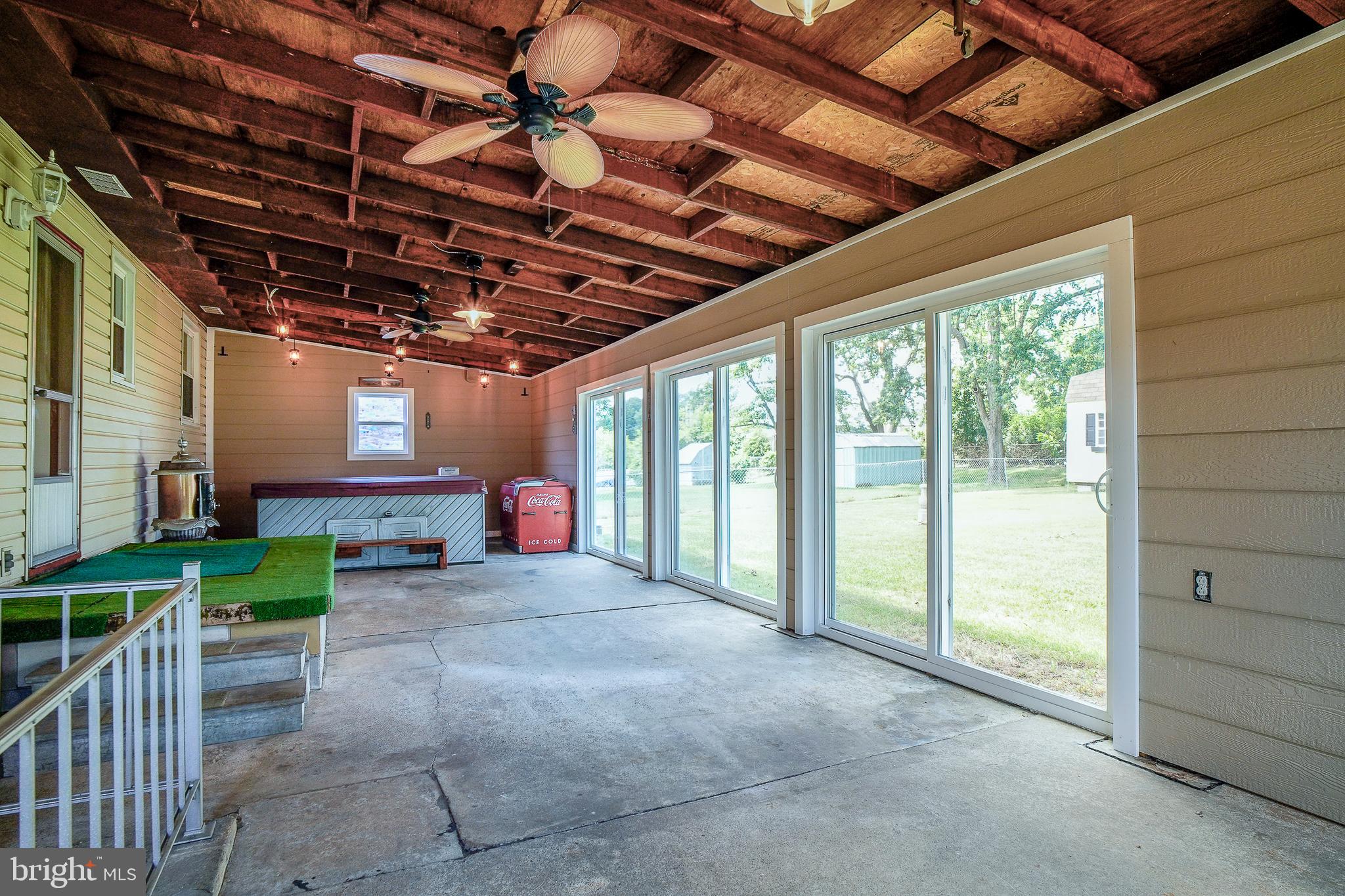 ARUNDEL HILLS - Residential