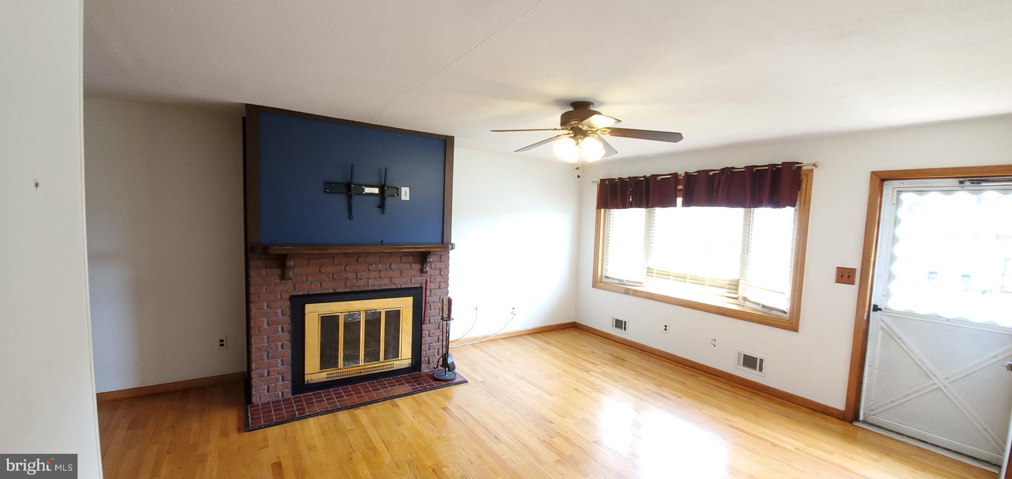 ARUNDEL HILLS - Residential